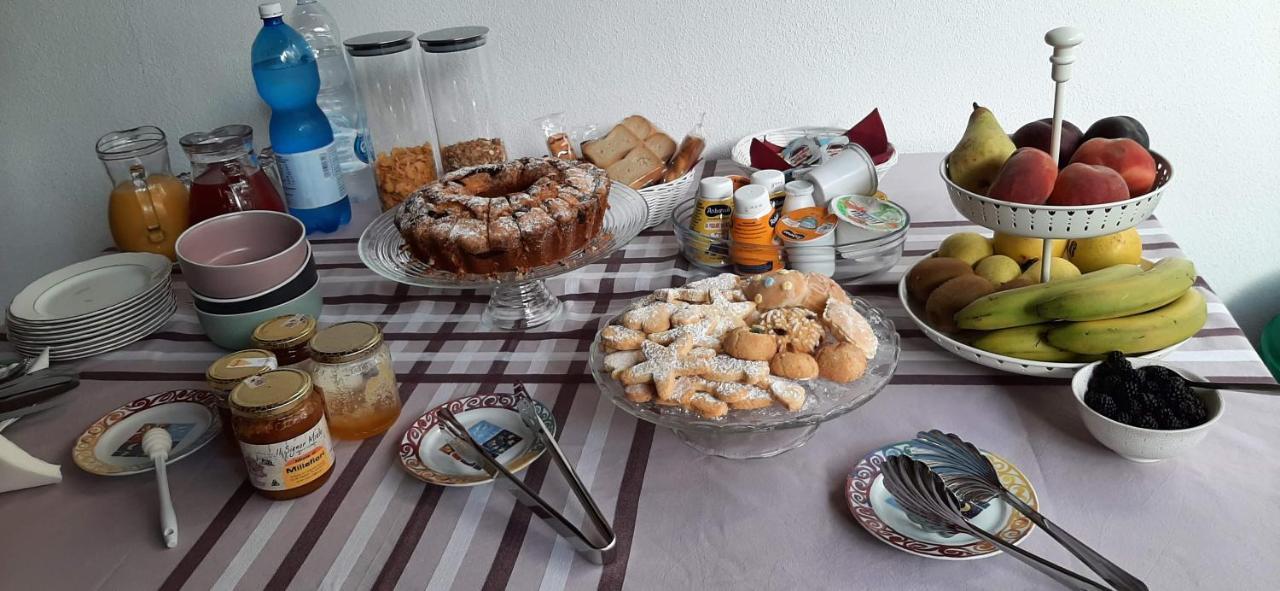 La Vecchia Dimora Bed & Breakfast Marrubiu Exterior photo